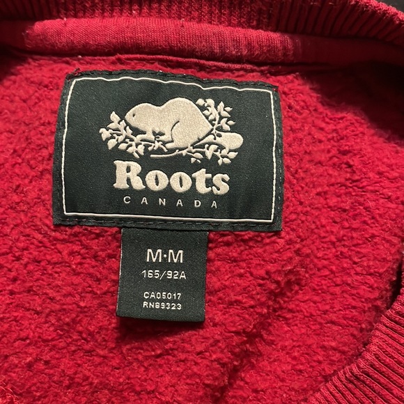 Red Crewneck — Roots - Picture 2 of 2
